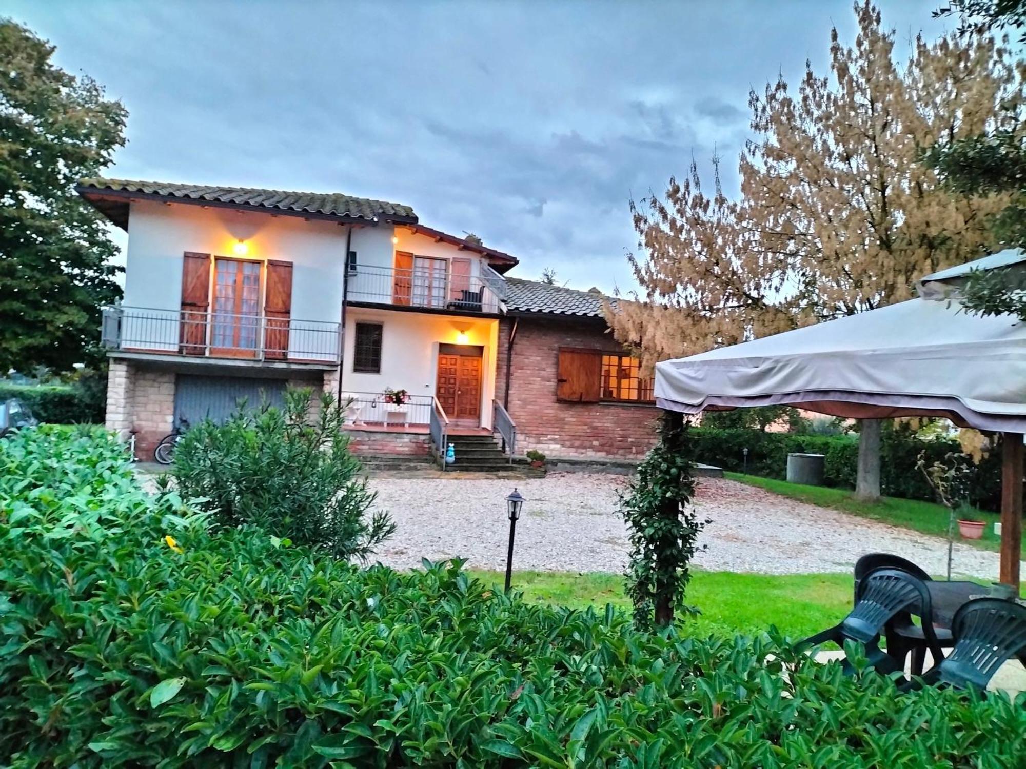 Casa Vacanze Bonardini Castiglione del Lago Zewnętrze zdjęcie